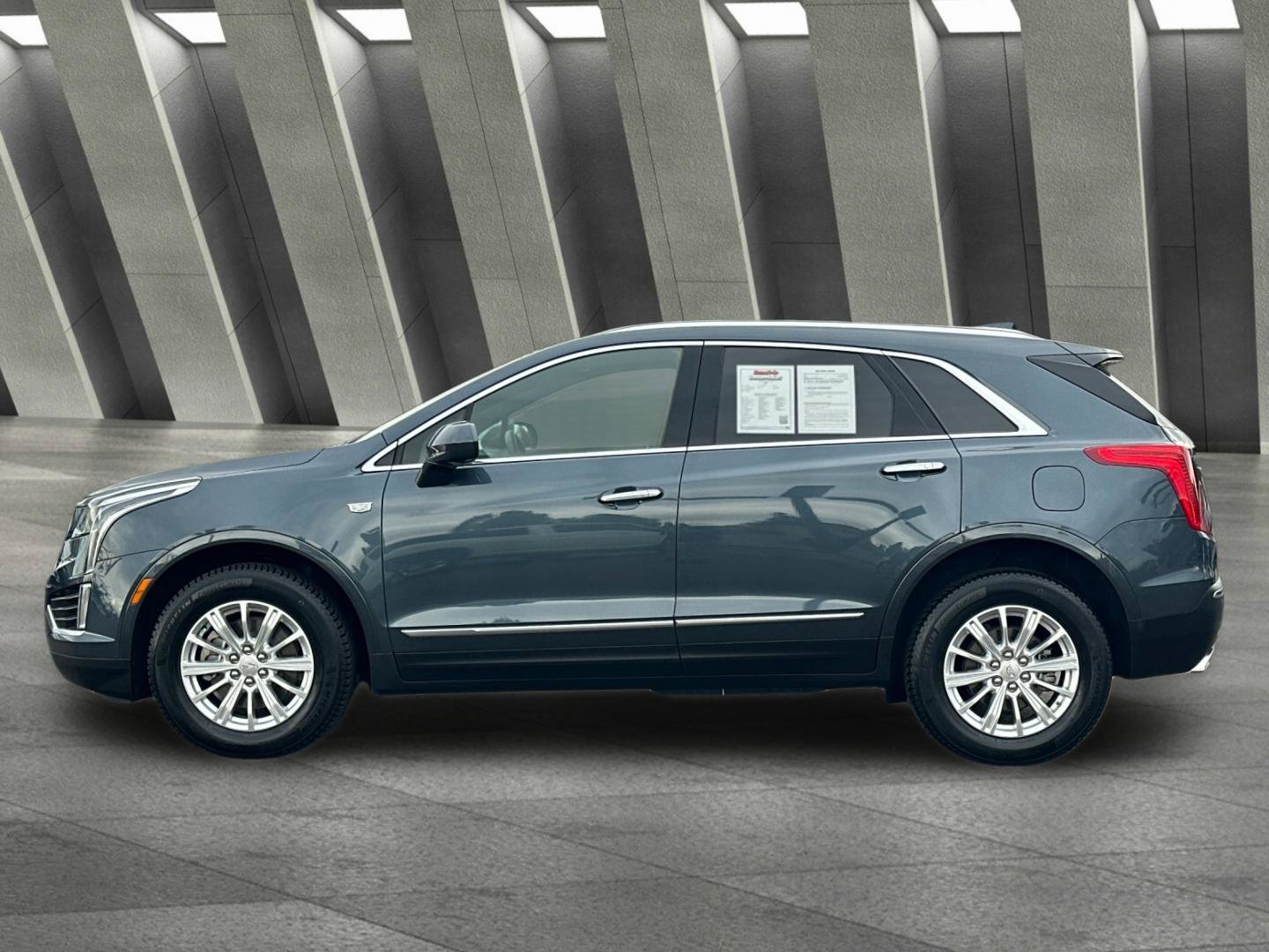 Used 2019 Cadillac XT5 AWD image 6