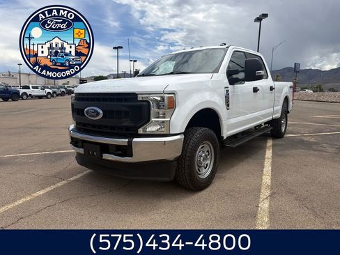 Used 2022 Ford F250 XL w/ Power Equipment Group AWD/4WD image 1