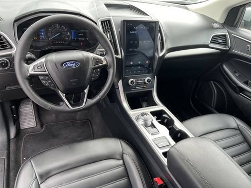 Used 2023 Ford Edge SEL AWD/4WD image 13