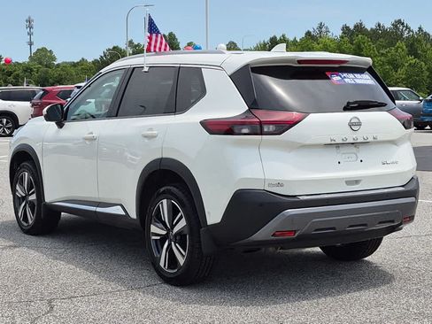 Used 2023 Nissan Rogue SL w/ SL Premium Package AWD/4WD image 4