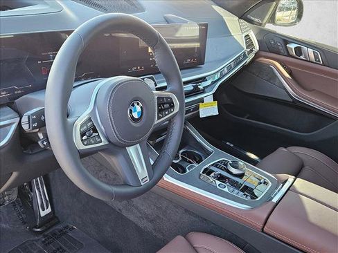 New 2026 BMW X7 xDrive40i w/ Executive Package image 3