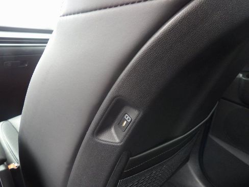 New 2026 Kia Sorento S image 28