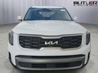 Used 2025 Kia Telluride S