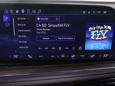 Used 2025 Chevrolet Suburban Z71 AWD/4WD image 51