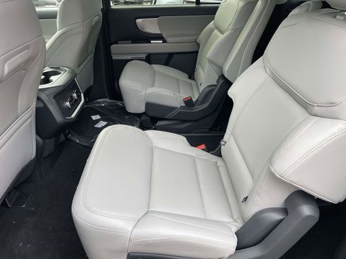 New 2026 Ford Expedition Max Active RWD image 11
