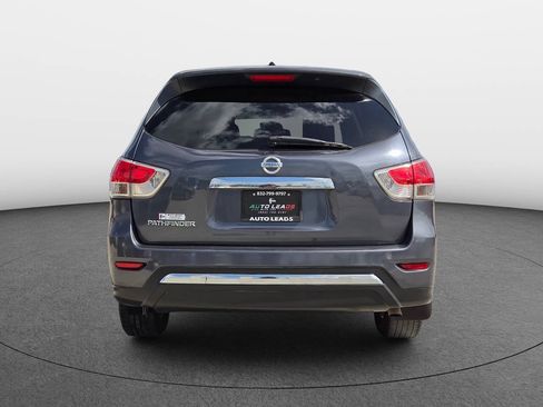 Used 2014 Nissan Pathfinder S FWD image 6