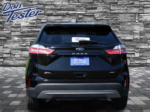Certified 2023 Ford Edge SEL w/ Convenience Package AWD/4WD image 4