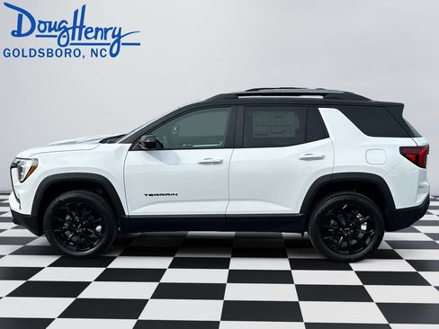 New 2026 GMC Terrain Elevation w/ Elevation Premium Package image 2