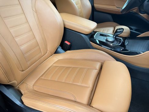 Used 2023 BMW X4 xDrive30i w/ Premium Package image 26