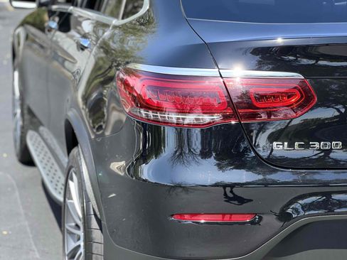Used 2020 Mercedes-Benz GLC 300 4MATIC Coupe image 36
