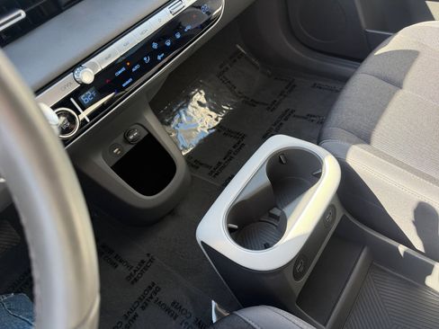 Used 2024 Hyundai Ioniq 5 SE image 13