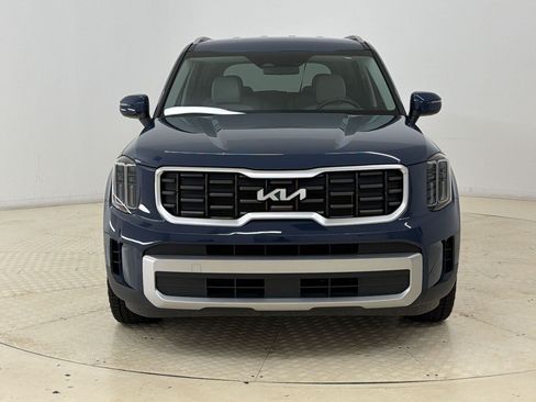 Used 2023 Kia Telluride S AWD/4WD image 6