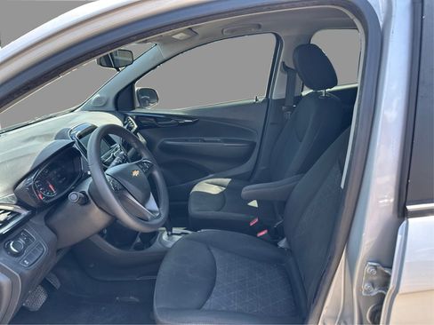 Used 2020 Chevrolet Spark LT FWD image 31