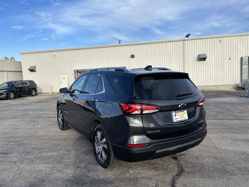 Used 2022 Chevrolet Equinox Premier image 9