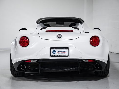 Used 2018 Alfa Romeo 4C Spider image 4