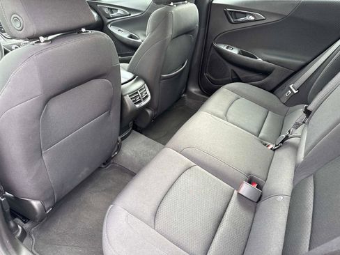 Used 2024 Chevrolet Malibu LT image 14