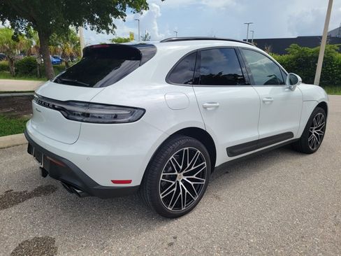 Used 2024 Porsche Macan AWD/4WD image 7
