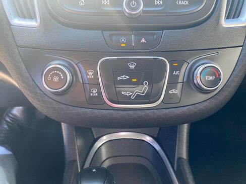 Used 2020 Chevrolet Malibu LS w/ Driver Confidence Package II image 22