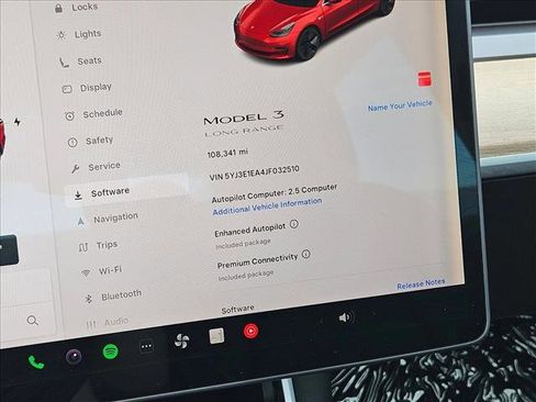 Used 2018 Tesla Model 3 Long Range image 12