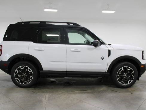 New 2025 Ford Bronco Sport Outer Banks w/ Outer Banks Tech Package+ image 10