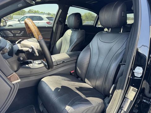 Used 2014 Mercedes-Benz S 550 Sedan image 9