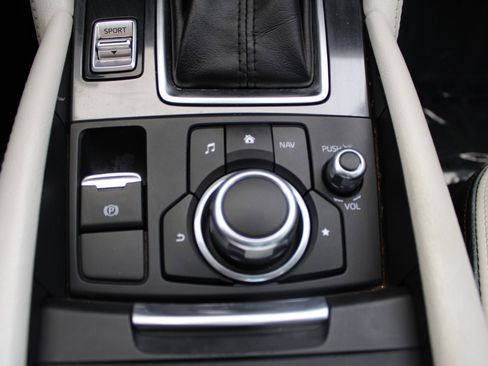 Used 2016 MAZDA MAZDA6 Grand Touring image 15