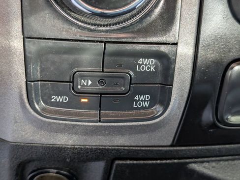 Used 2019 RAM 1500 Express w/ Express Value Package AWD/4WD image 27