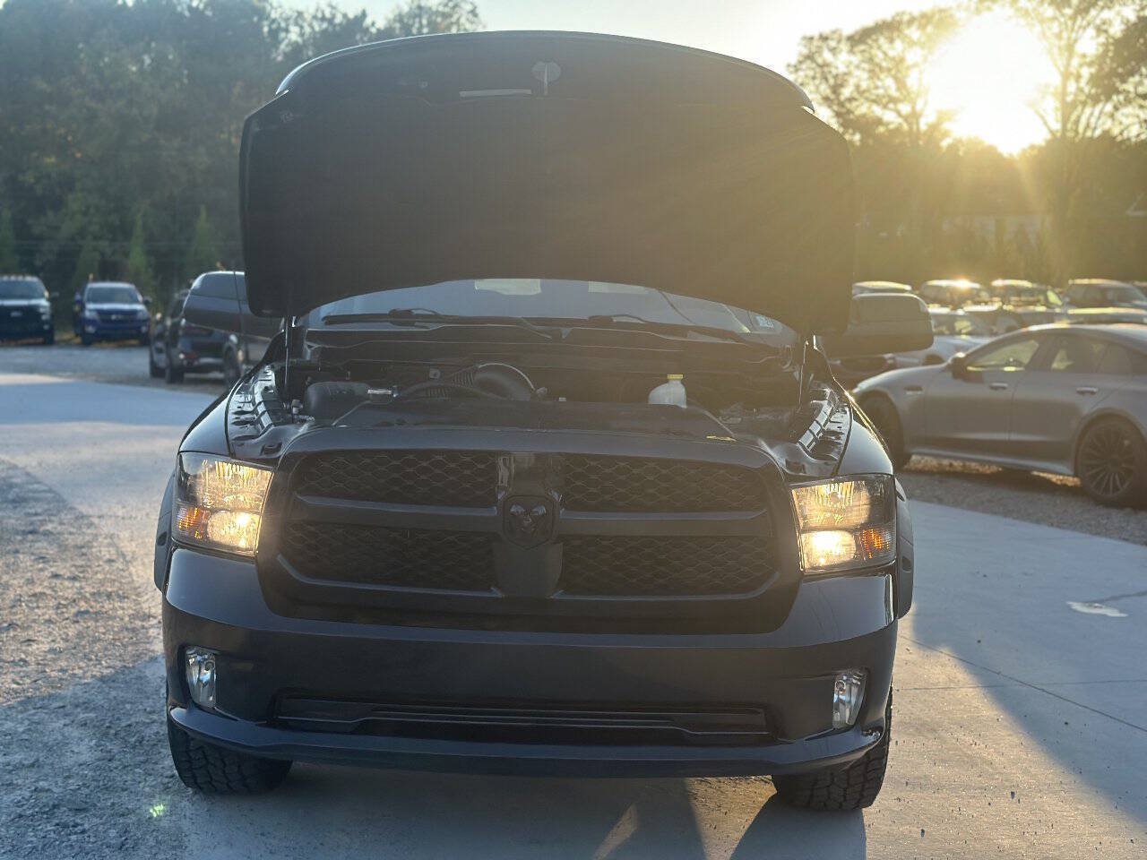 Used 2015 RAM 1500 Express w/ Black Ram 1500 Express Group AWD/4WD image 11
