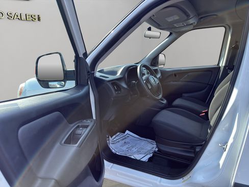 Used 2022 RAM ProMaster City Tradesman image 9