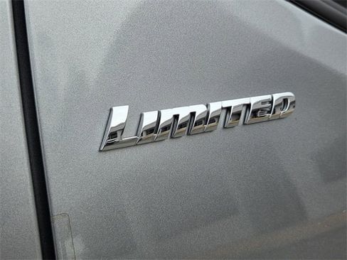 Used 2023 Toyota Tacoma Limited image 23