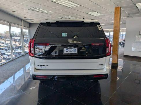 Certified 2025 Ford Expedition Max Platinum w/ Stealth Performance Package AWD/4WD image 3