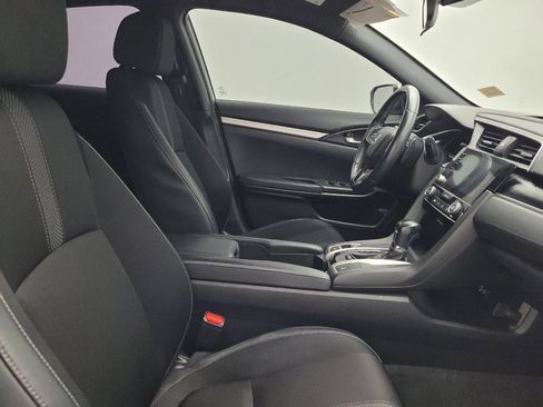 Used 2020 Honda Civic Sport image 21