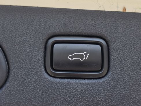 Used 2021 Kia Sportage EX w/ EX Technology Package image 14