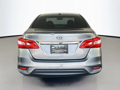 Used 2018 Nissan Sentra SV FWD image 6