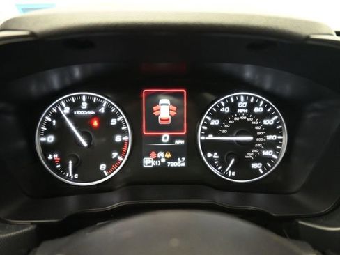 Used 2025 Subaru Forester Premium image 16