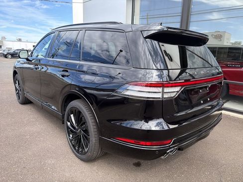 New 2026 Lincoln Aviator Reserve AWD/4WD image 2