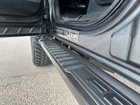 Used 2019 Ford F250 Lariat AWD/4WD image 37