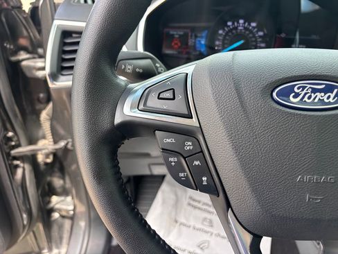 Used 2019 Ford Edge Titanium w/ Equipment Group 301A FWD image 14