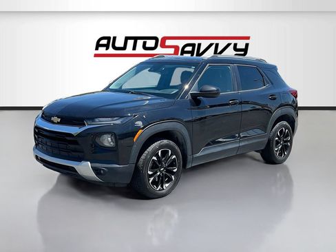 Used 2021 Chevrolet TrailBlazer LT w/ Convenience Package AWD/4WD image 3