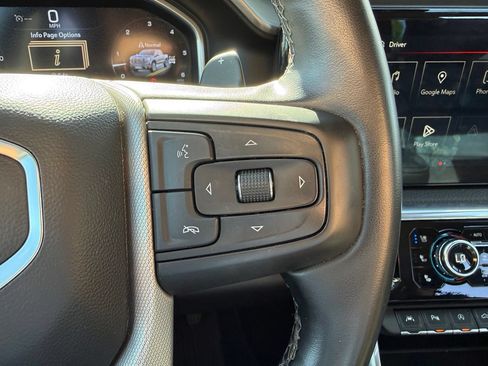 Used 2023 GMC Sierra 1500 Denali w/ Technology Package AWD/4WD image 16