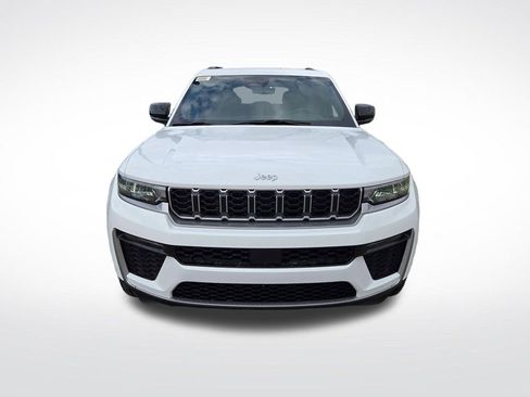 New 2026 Jeep Grand Cherokee Limited AWD/4WD image 8