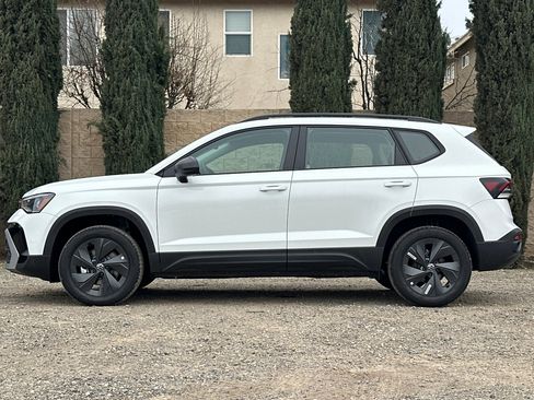 New 2026 Volkswagen Taos S image 7