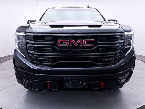 Used 2023 GMC Sierra 1500 AT4 w/ AT4 Premium Package AWD/4WD image 14