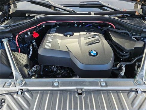 Certified 2026 BMW X3 xDrive30i w/ M Sport Package AWD/4WD image 17