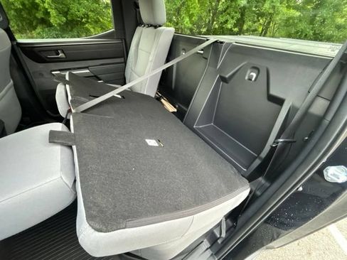 Certified 2025 Toyota Tundra SR5 AWD/4WD image 27