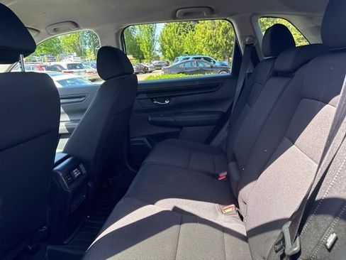 Used 2025 Honda CR-V LX image 8
