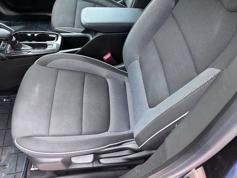 Certified 2025 Chevrolet TrailBlazer LT FWD image 21