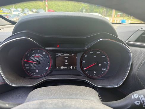 Used 2023 Chevrolet TrailBlazer RS AWD/4WD image 11