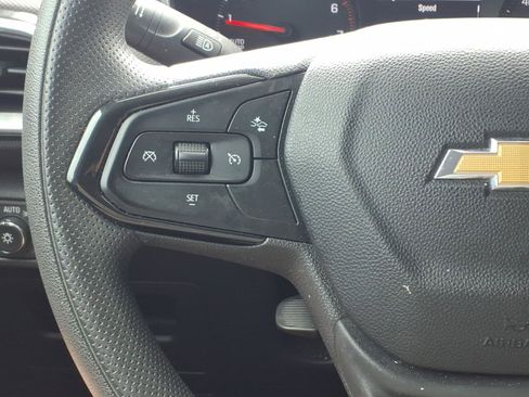 Used 2023 Chevrolet TrailBlazer LT w/ Convenience Package FWD image 18
