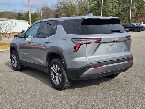 Used 2025 Chevrolet Equinox LT image 12